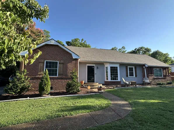 1308 Kenwood Dr, Nashville, TN 37216