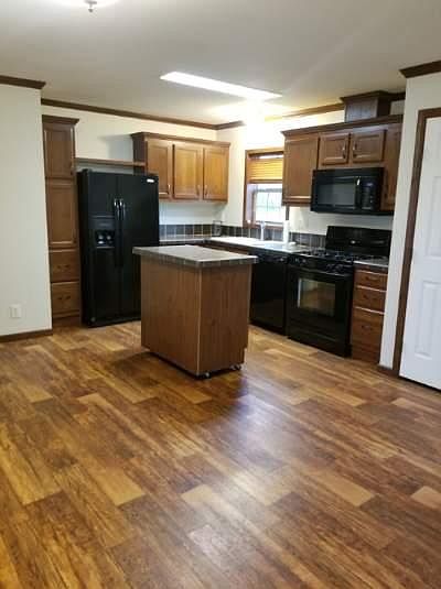 2nd image of 15941 Durand Ave Lot 2A