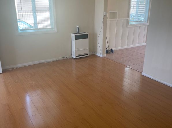 1365 E Harvard St APT A