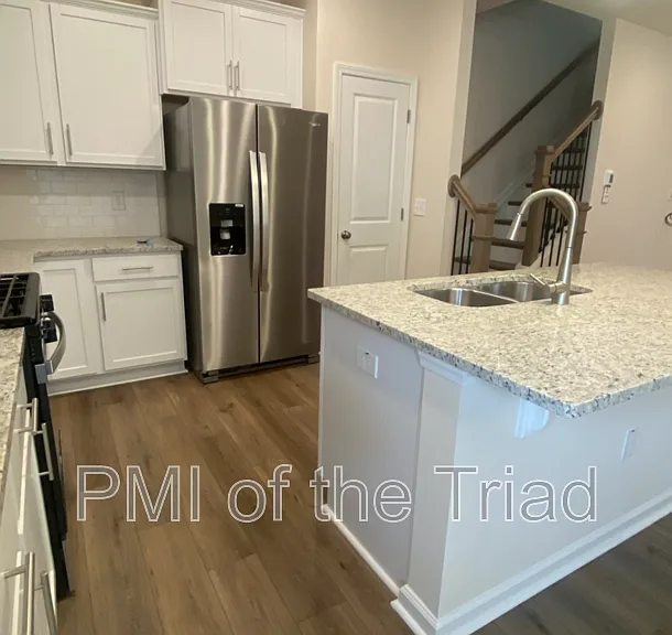 4003 Beckton Trl — Photo 4