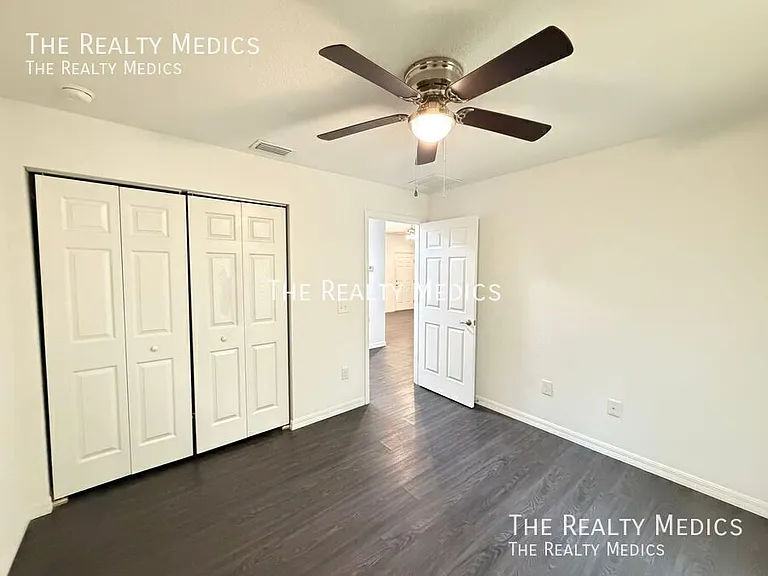 303 Sequoia Dr — Photo 9