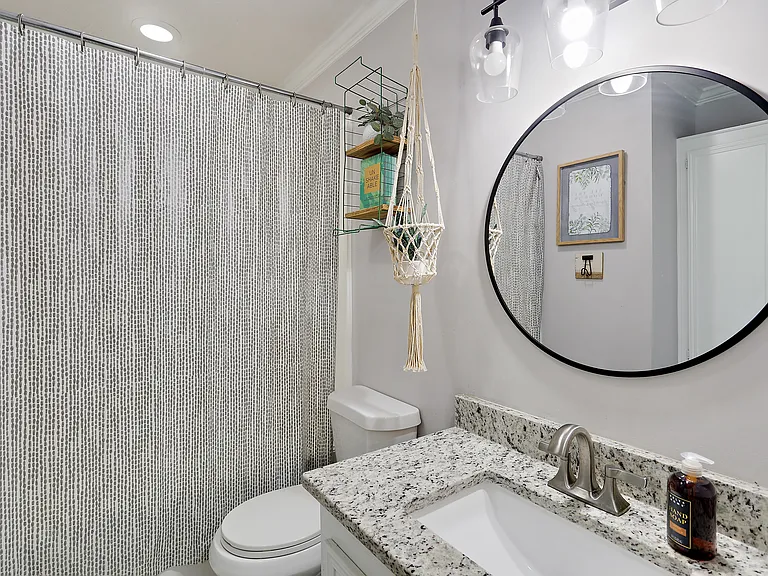 101 Wildwood Ln — Photo 6