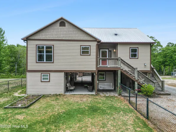 221 Estate Road, Atkinson, NC 28421