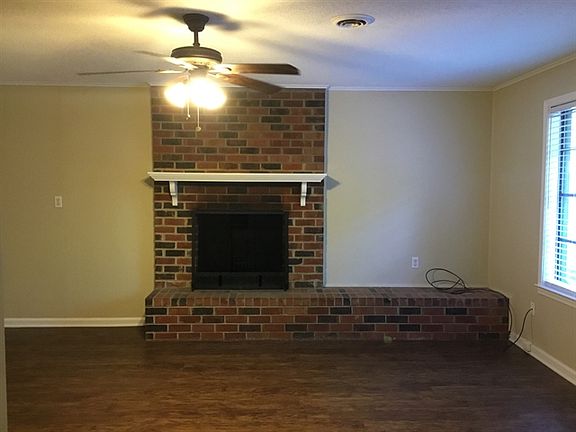 4th image of 4597 Leatherwood Ave