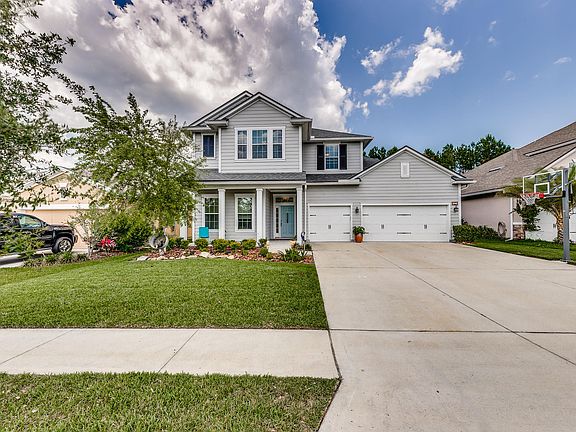2nd image of 267 Greenleaf Lakes Ave