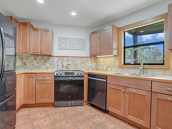 5th image of 9752 SE Highborne Way