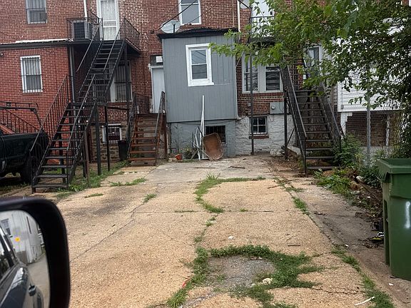 2nd image of 5410 Reisterstown Rd APT 3