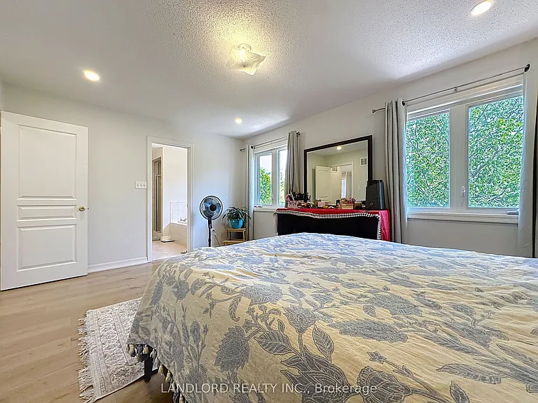 31 Ida Jane Grv — Photo 13