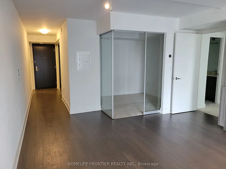 955 Bay St #1701 — Photo 10
