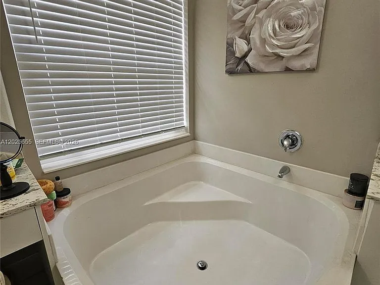 2950 SW 163rd Ave — Photo 22