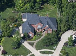 6625 Crossbow Ct, North Royalton, OH 44133