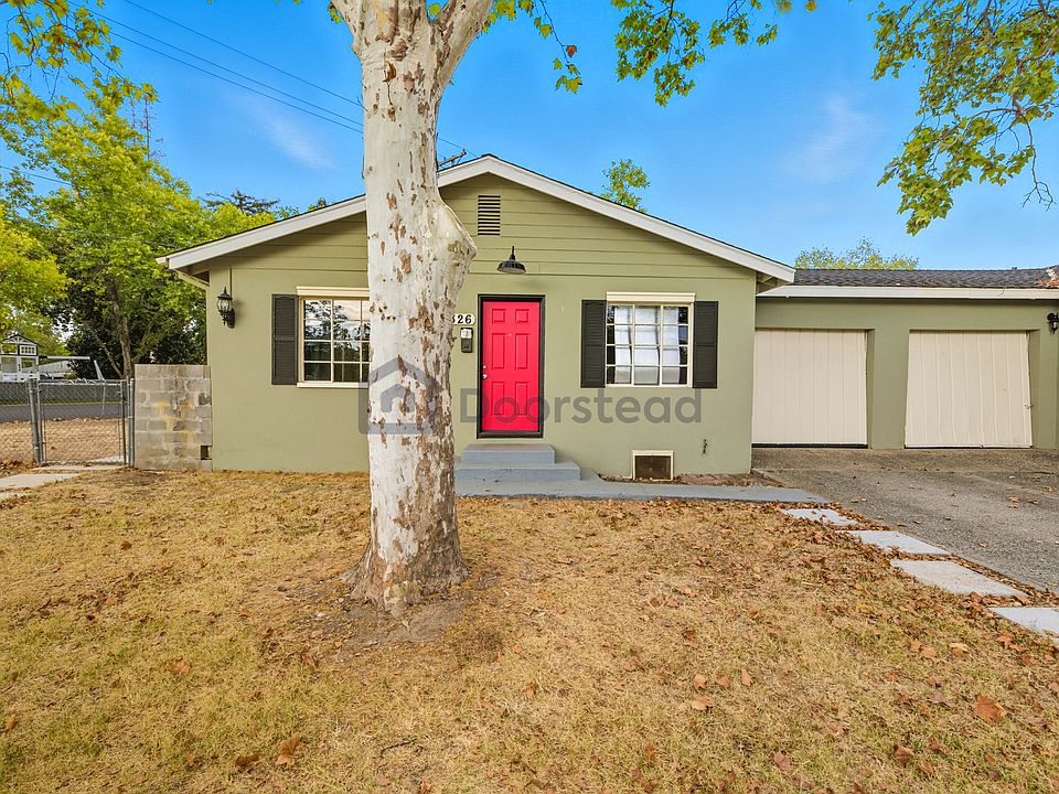 1st image of 326 Roseville St