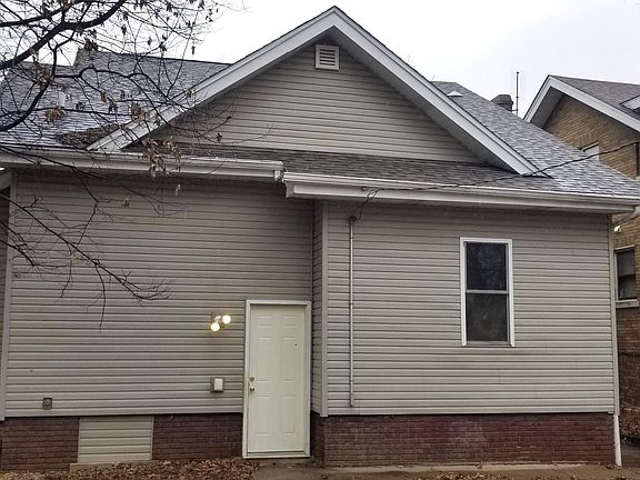 2nd image of 420 E McClure Ave