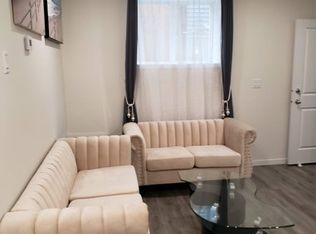 2309 82nd St SW #1A, Edmonton, AB T6X2J6