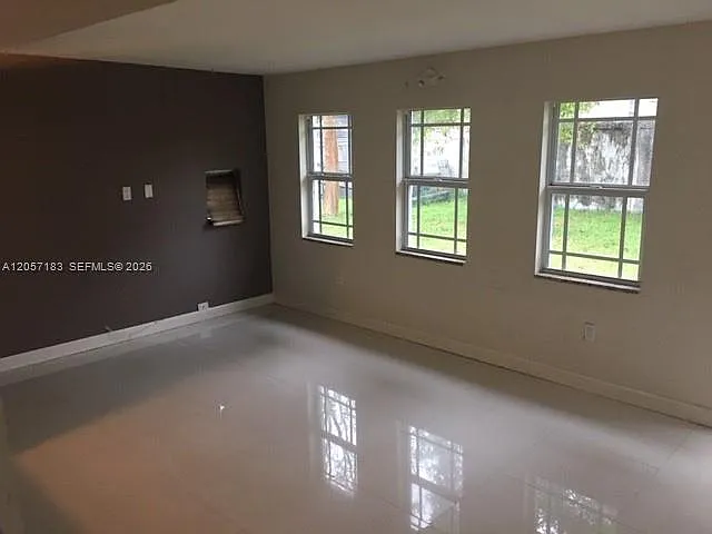 7521 NW 23rd St — Photo 11