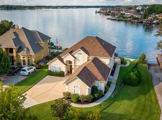 12575 Longmire Lakeview, Conroe, TX 77304
