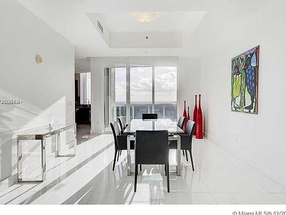 5th image of 15811 Collins Ave APT 3204