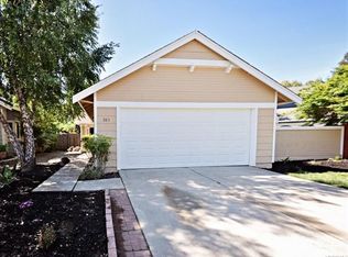 883 Sunset Ct, Fairfield, CA 94533