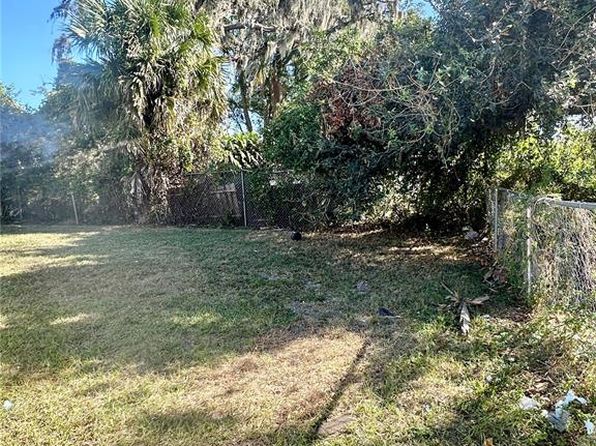 tampa-florida-447599390 picture