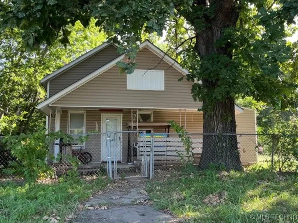 204 Independence Ave, Muskogee, OK 74403