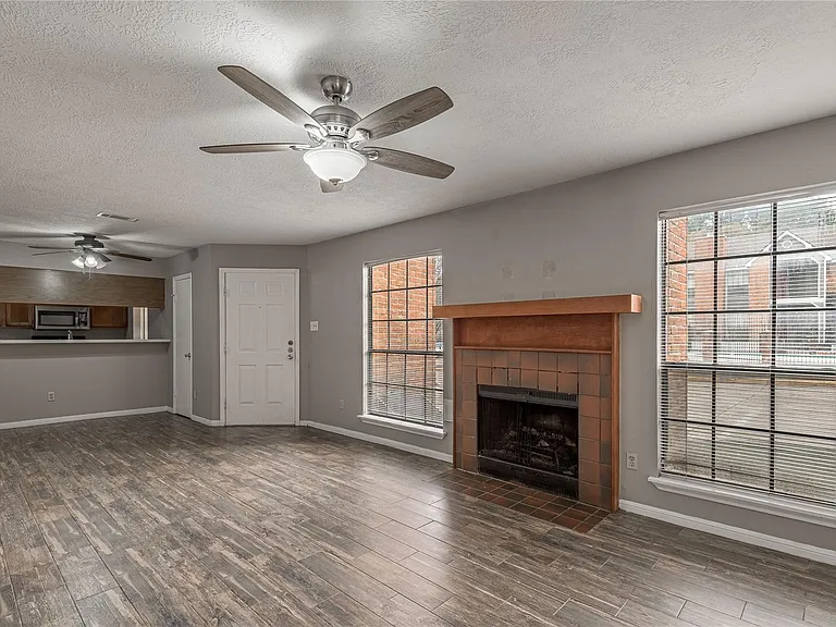 2402 Sycamore Ave #A1 — Photo 5