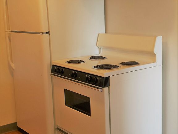 4th image of 4431 W 8th St APT 10A