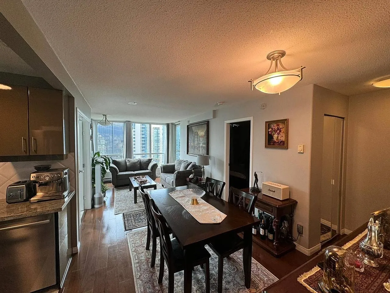 2 bed, 970 sqft, $3,850 — Photo 4