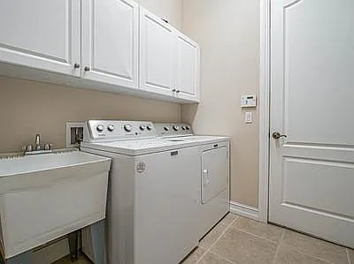 1875 Bridgepointe Cir #33 — Photo 29