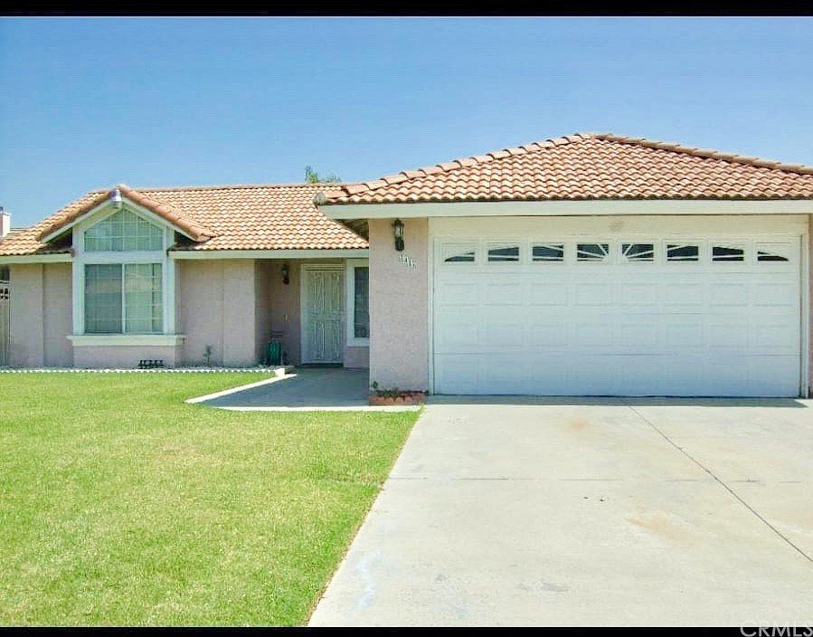 1st image of 2416 W Buena Vista Dr