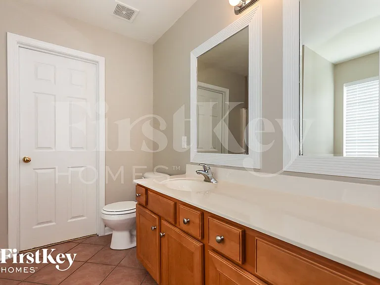 2109 Broad Plum Ln — Photo 9