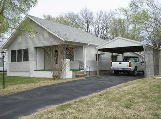 1231 S McKinley Ave, Joplin, MO 64801