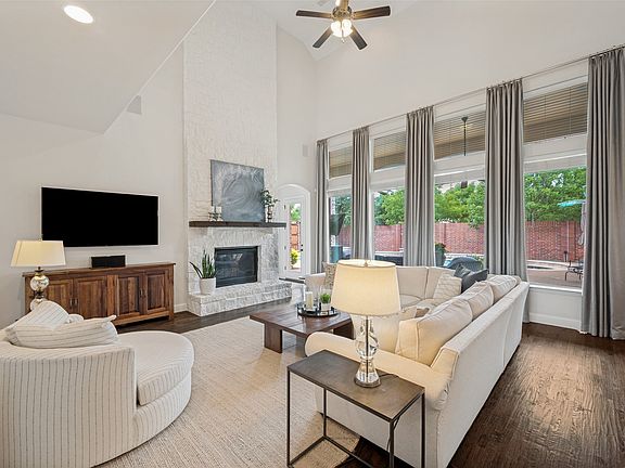 5th image of 7391 Calla Lilly Ln