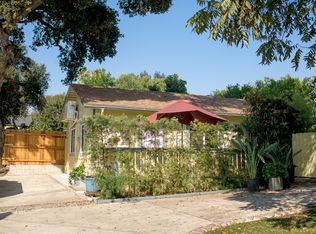1300 N Summit Ave, Pasadena, CA 91103