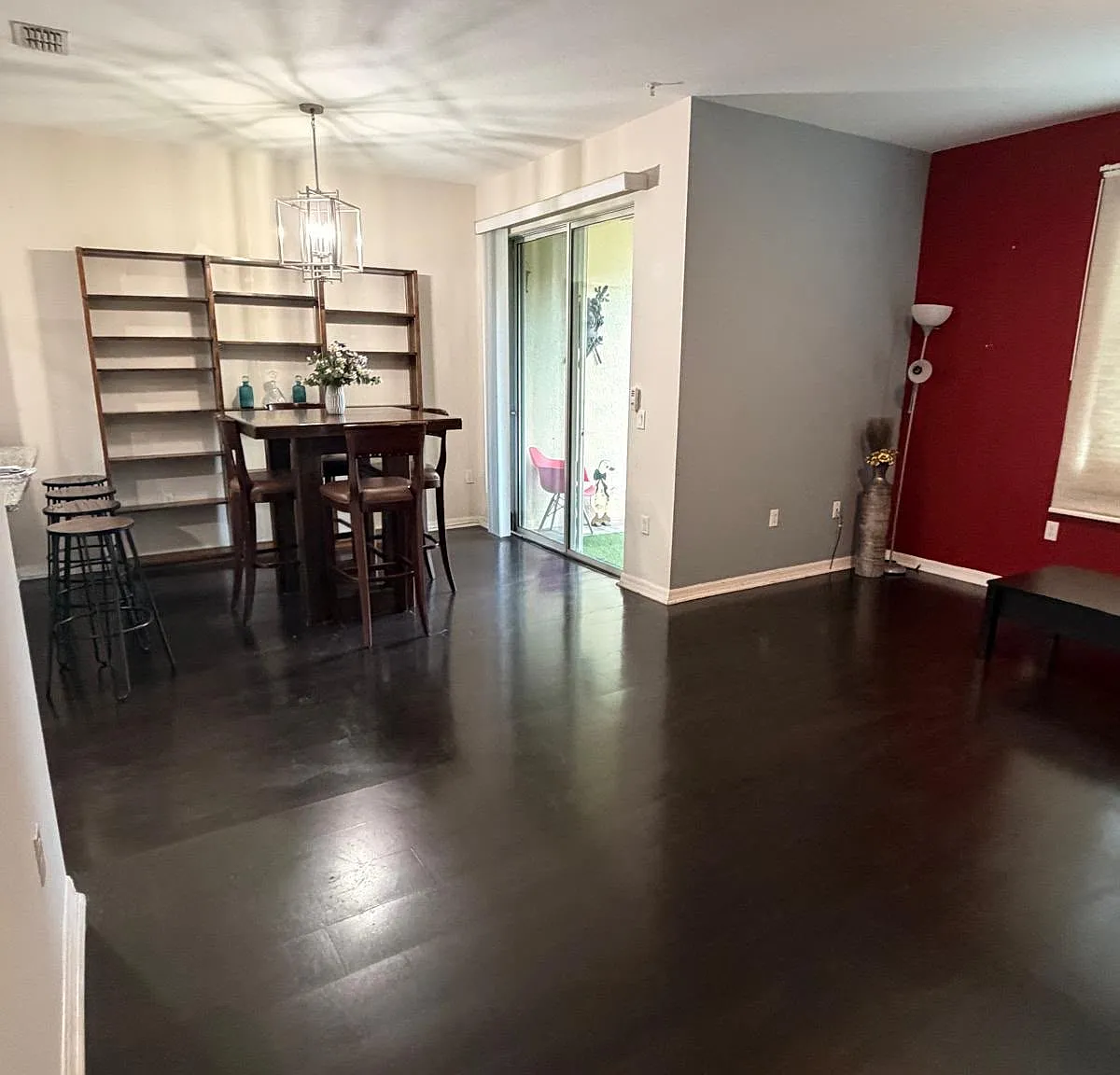 3 bed, 2.5 bath, 1750 sqft, $2,400 — Photo 4