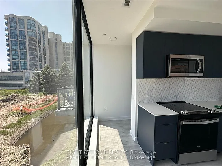 1608 Charles St #184-F — Photo 17