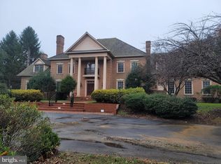 8926 Harvest Square Ct, Rockville, MD