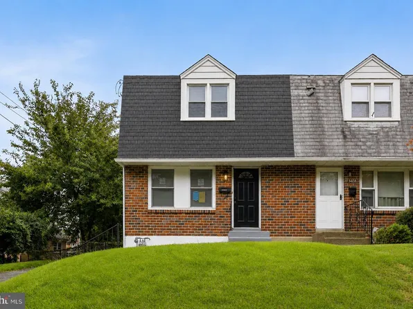 3406 Oak Ln, Upland, PA 19015