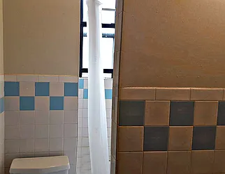 Rented by Eleni Moustakis LREB