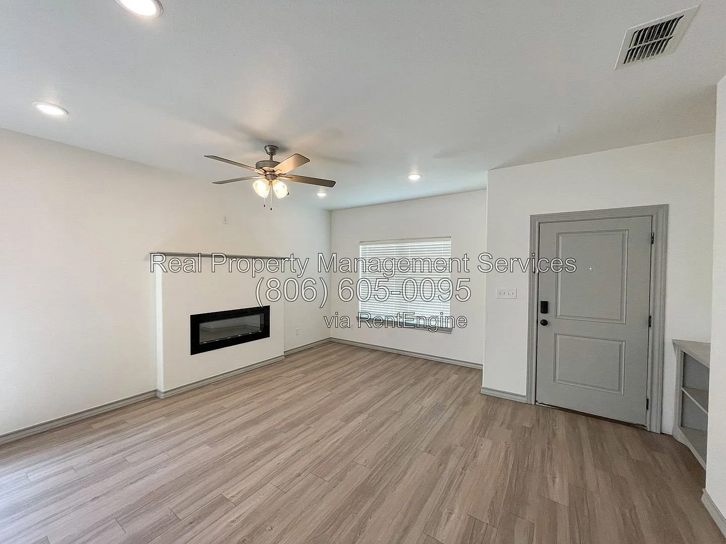 4 bed, 3.0 bath, 2437 sqft, $2,050 — Photo 2