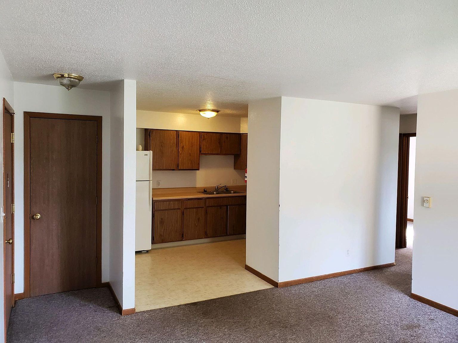 1206 Locust Rd 5, Decorah, IA 52101 Zillow