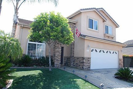 1st image of 416 Holguin Pl