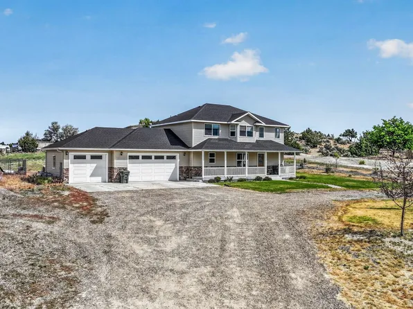 547 Croydon Dr, Spring Creek, NV 89815