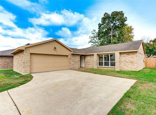 328 Meadow Wood Ct, League City, TX 77573