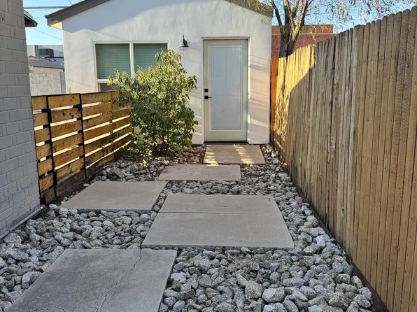 366 E Weldon Ave, Phoenix, AZ 85012