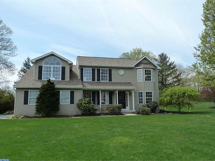 1st image of 41 S Iroquois Ln