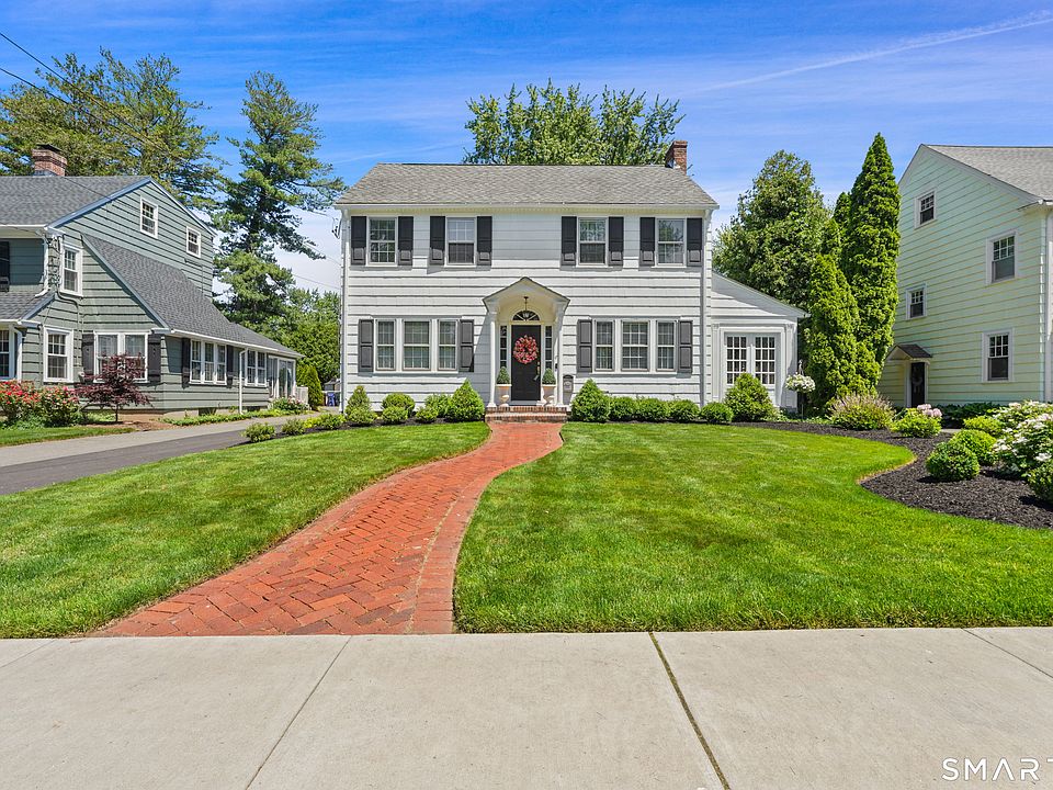 1st image of 42 Newport Avenue