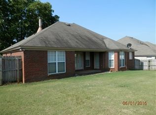 1917 Dundee Dr, Prattville, AL 36066