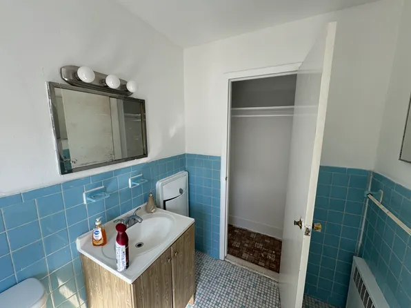 15-32 125th Street image 9 of 13