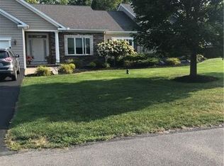 121 Edwards Falls Ln, Manlius, NY 13104