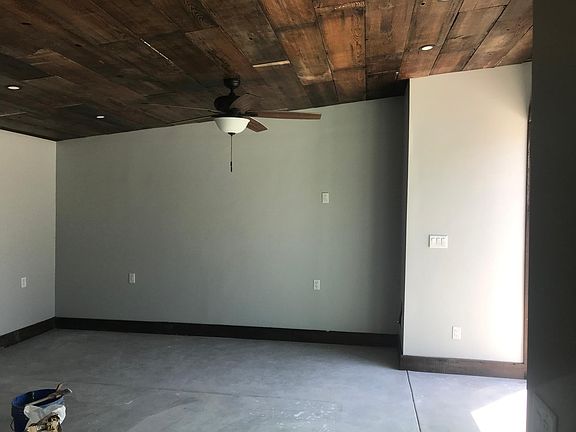 4th image of 2410 Island Ave #2412